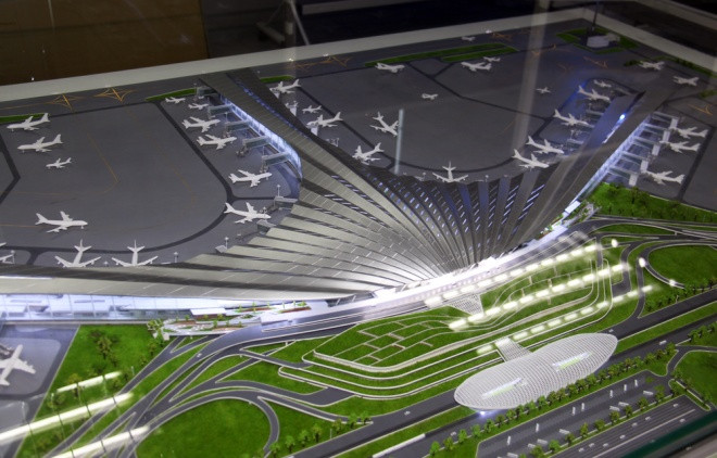 Nhóm này đã từng thiết kế nhiều công trình lớn trên thế giới như Changi (Singapore); nhà ga hành khách T2, sân bay quốc tế Phú Đông (Thượng Hải, Trung Quốc)...