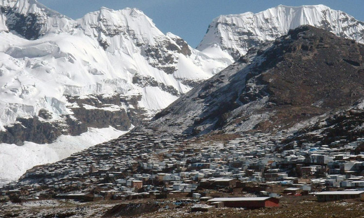 2. La Rinconada ở Peru: là khu định cư cao nhất thế giới - hơn 5.000m trên mực nước biển. Nguồn: Periódico NMX.