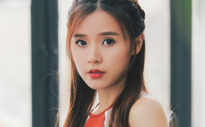 Là một cô gái nổi tiếng đa tài, xinh xắn và thông minh, Midu luôn khiến mọi người bất ngờ trong mọi dự án nghệ thuật của mình. Ảnh: Vitalk.