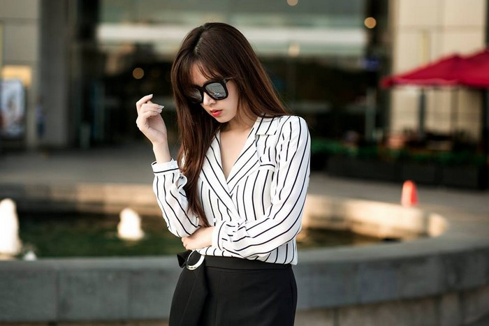Hình ảnh chất lừ của hot girl Midu. Ảnh: Newsen.