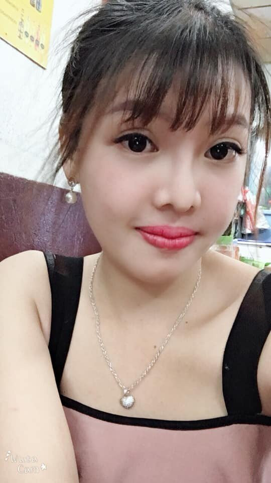 Nhanh chóng trở thành hiện tượng mạng và nhiều người biết đến, cô quyết định Nam tiến lập nghiệp.