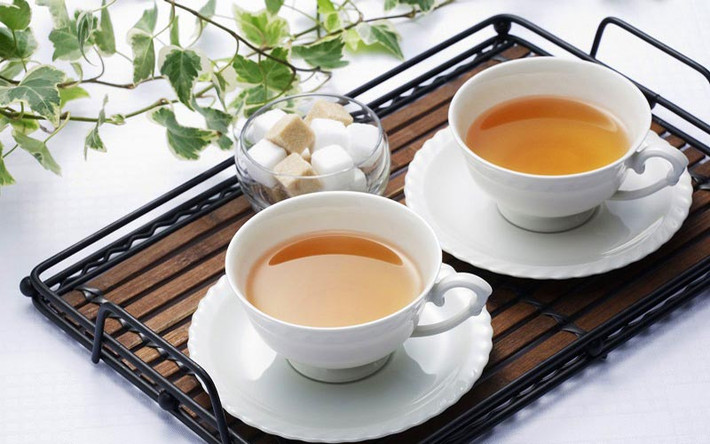 Trà xanh và trà đen cũng rất tốt cho sức khỏe răng miệng. Ảnh: dulichvietnam.