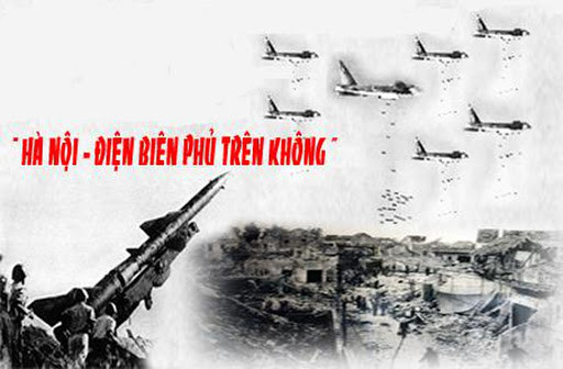 Trước sự thất bại liên tiếp trong 12 ngày đêm đánh phá miền Bắc Việt Nam, 07 giờ 00 sáng 30/12/1972, Tổng thống Mỹ buộc phải tuyên bố ngừng ném bom từ Vĩ tuyến 20 trở ra và chấp nhận họp lại Hội nghị Paris về Việt Nam. Ngày 27/01/1973, Hiệp định Paris về “chấm dứt chiến tranh, lập lại hòa bình ở Việt Nam” được ký kết. Ảnh: Bộ đội tên lửa chiến đấu bảo vệ Thủ đô năm 1972 - Nguồn: LSVN