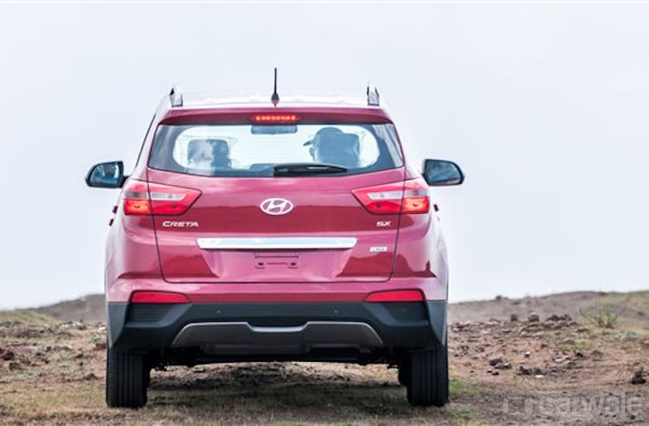 Thống kê vừa được Hyundai Ấn Độ công bố cho thấy đã có hơn 15.000 đơn đặt hàng Creta trong 20 ngày đầu mở bán, giúp nó chính thức vượt mặt i20 để trở thành mẫu xe bán chạy nhất trong 20 ngày đầu ra mắt của Hyundai tại Ấn Độ.