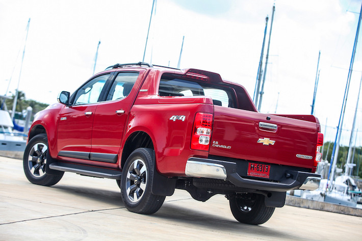 Được GM ra mắt lần đầu tại Thái Lan vào tháng 3 năm nay, High Country là bản nâng cấp của Colorado LTZ với những thay đổi lớn ở cả nội thất và ngoại thất.