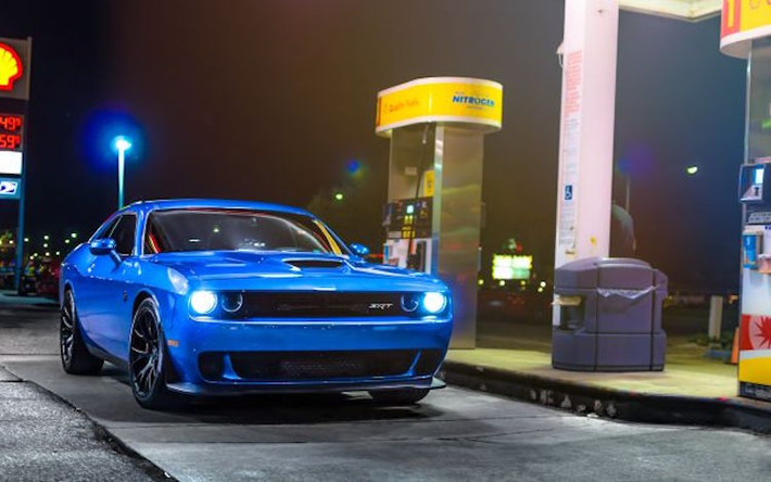 Tuy nhiên, không gì có thể sánh được với quy mô của lễ hội lái xe Woodward Dream Cruise, được tổ chức vào ngày thứ bảy thứ 3 trong tháng 8.