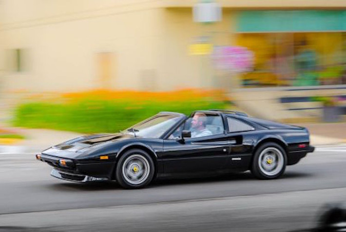 Ngày nay, có khoảng 1,5 triệu người đến với Woodward Dream Cruise hàng năm chỉ để "khoe xe" hoặc ngắm xe.