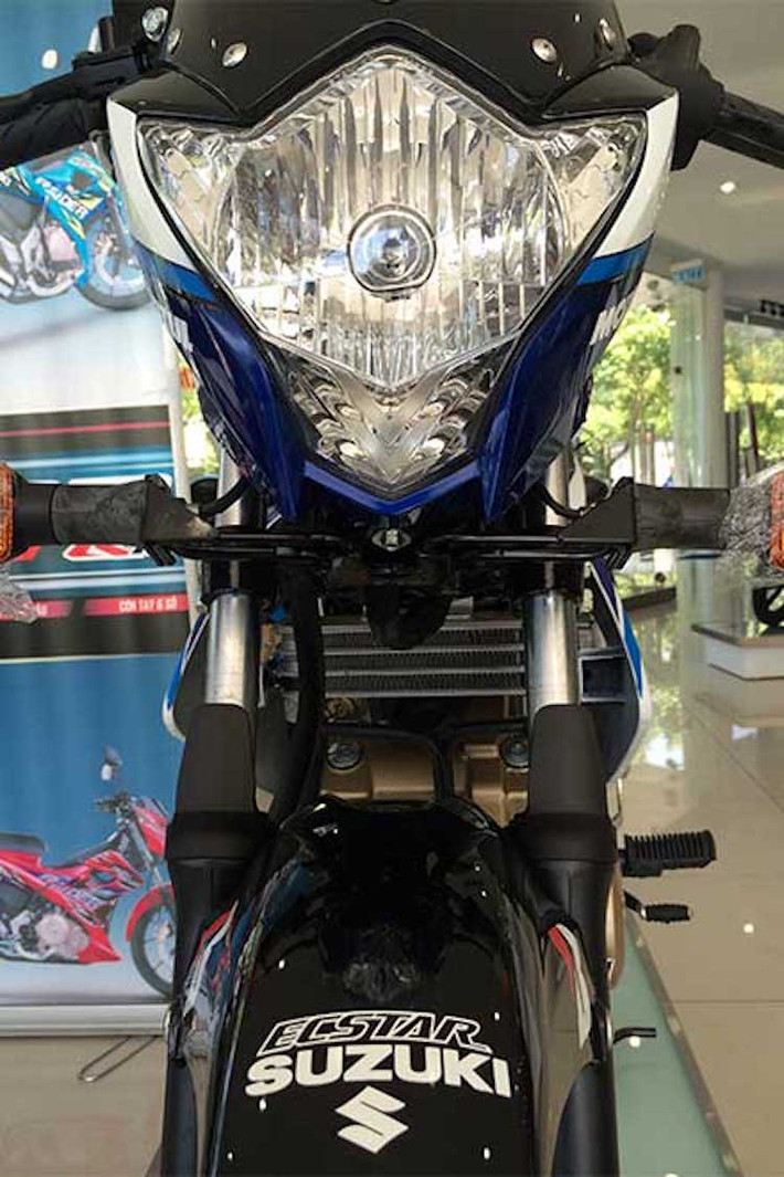 Với việc để khách hàng tự do độ xe, Suzuki Việt Nam dường như đang muốn Raider có sức cạnh tranh tốt hơn trước Yamaha Exciter 150, khi Raider luôn được người yêu xe đánh giá cao nhưng lại không có kiểu dáng hấp dẫn khách hàng bằng Exciter.