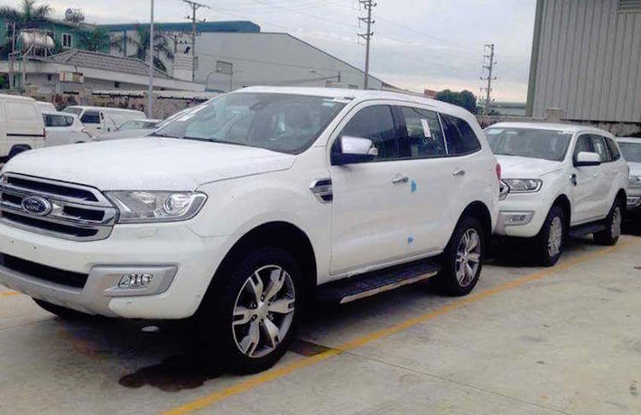 Những phiên bản có trang bị hệ dẫn động 4 bánh sẽ kèm theo hệ thống kiểm soát địa hình Terrain Management System 4 chế độ: bình thường, đường tuyết/đất/cỏ, cát và đá.
