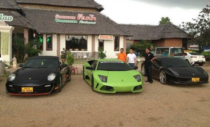 Từ trái sang: Porsche 911 TechArt, Lamborghini Murcielago LP640 và Ferrari 458 Italia.