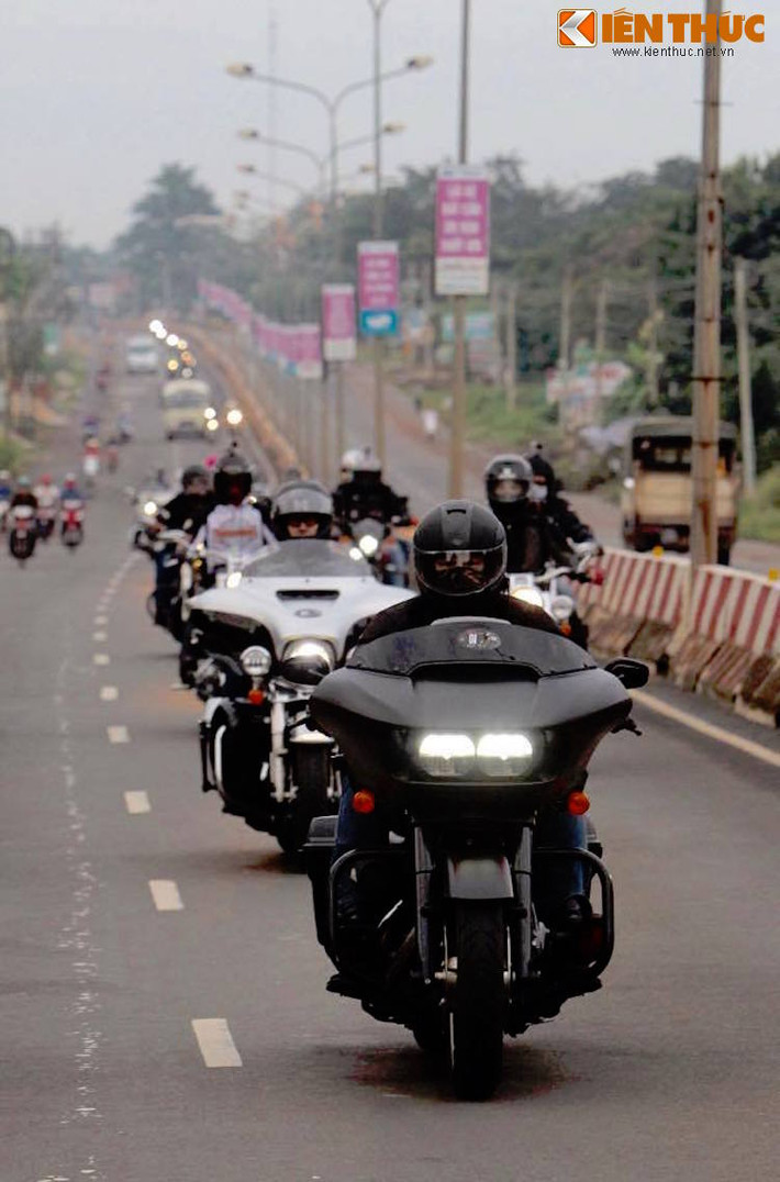 Tham gia vào hành trình là những người chủ sở hữu xe Harley-Davidson tại Việt Nam cùng các thành viên của H.O.G. Việt Nam là Saigon Chapter và Hanoi Chapter.