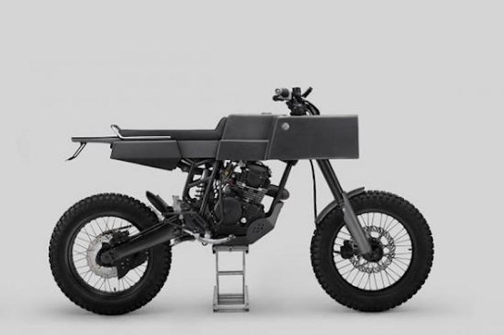 Tuy nhiên, Thrive Motorcycle đã lột bỏ toàn bộ các chi tiết "zin" của Scorpio Z, sau đó họ đã tự "chế" ra một chiếc xe hoàn toàn mới chỉ từ bộ khung và động cơ gốc.