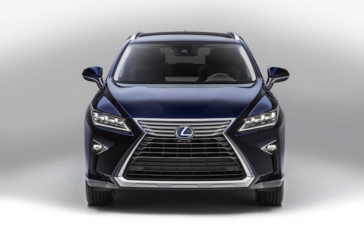 Sở hữu thiết kế đặc trưng của Lexus, RX thế hệ mới có kiểu dáng vừa cơ bắp, vừa thể thao.