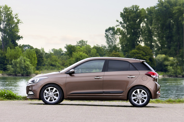 Theo Hyundai Ấn Độ, chỉ trong 2 tháng gần đây nhất, lượng đơn hàng mà họ nhận được cho i20 đã vượt quá con số 40.000 chiếc.
