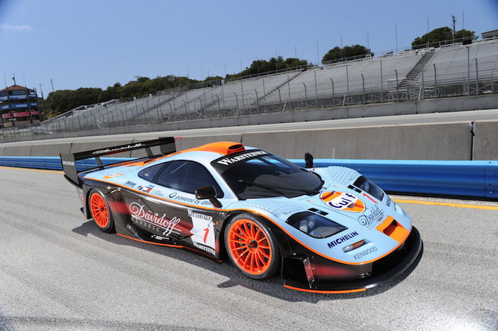 Dựa trên "quái vật" McLaren F1 từng giữ ngôi "Xe nhanh nhất Thế giới" cho tới khi bị Bugatti Veyron đánh bại, F1 GTR là phiên bản xe đua có nhiều cải tiến.