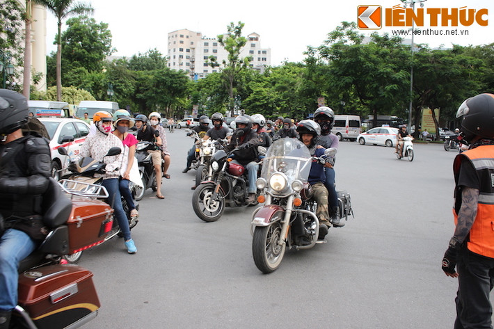 Mục đích "Bắc Tiến" lần này của các thành viên H.O.G. Saigon Chapter là để tham gia vào hành trình xuyên Việt "Trường Sơn huyền thoại - Nam Bắc kết nối", đồng thời dự lễ khánh thành showroom Harley-Davidson đầu tiên tại Hà Nội.