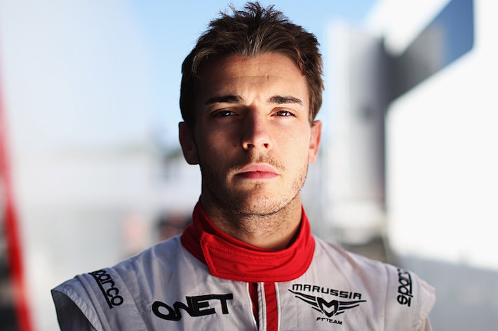 Jules Bianchi là tay đua người Pháp lái cho đội Marussia F1 tại giải đua ôtô danh giá nhất Thế giới F1.
