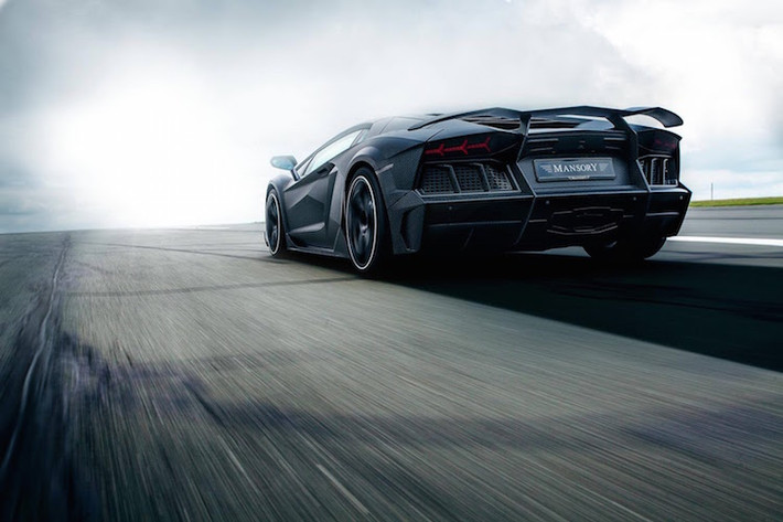 Chỉ có duy nhất 6 chiếc Mansory Carbonado sẽ được "độ".