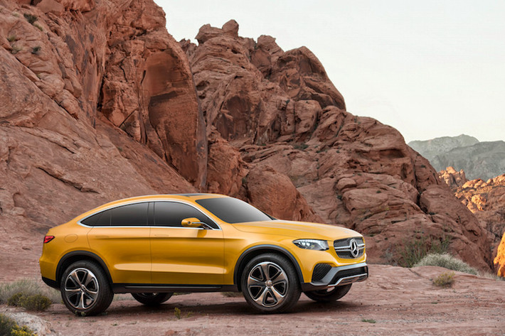 "Phom" của xe khá giống người anh GLE Coupe.