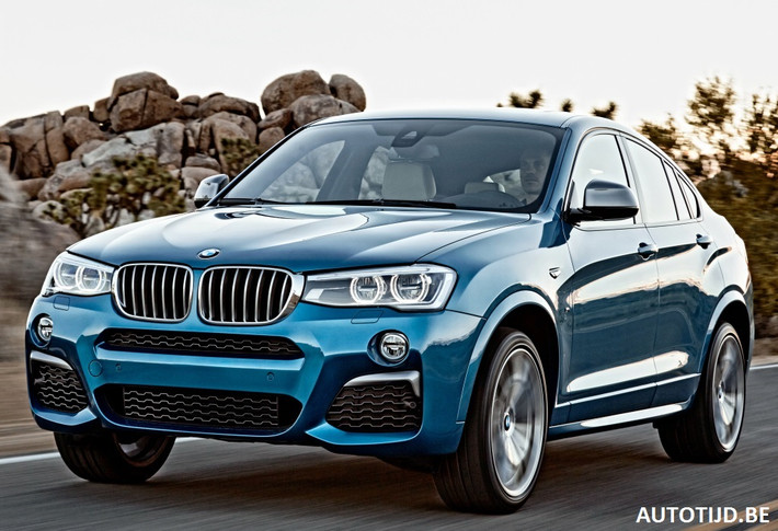 So với chiếc X4 xDrive 35i, X4 M40i tăng tốc từ 0-100 km/h nhanh hơn 0,6 giây, đạt 4,9 giây và tốc độ tối đa giới hạn điện tử 250 km/h.