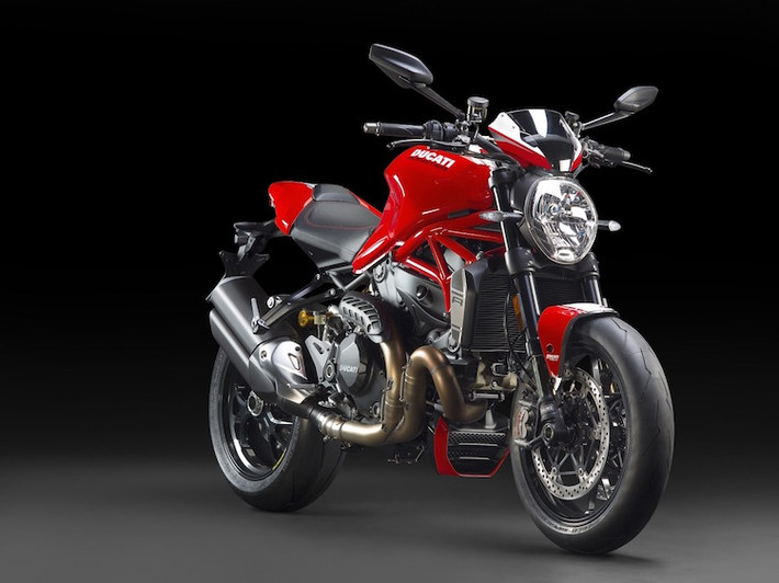 So với các phiên bản Monster khác từ trước đến nay, chiếc Ducati Monster 1200R không có nhiều thay đổi khác biệt về ngoại hình.