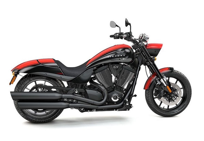 Xe được trang bị 2 phanh đĩa trước, lốp sau bản lớn tới 250 m và được bán với giá 15.499 USD tại Mỹ (tương đương 338 triệu đồng).