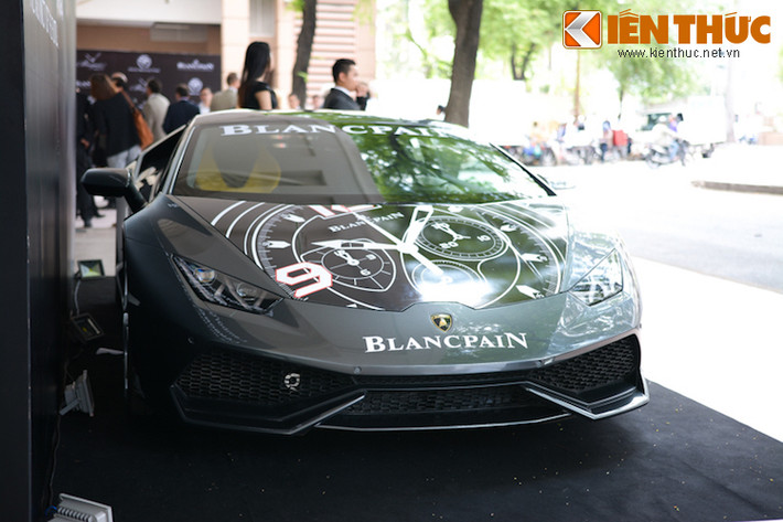 Trên thực tế, Blancpain và Lamborghini có mối quan hệ rất thân thiết, đó là lý do chính khiến chiếc Huracan xuất hiện tại buổi lễ khánh thành showroom của Blancpain.
