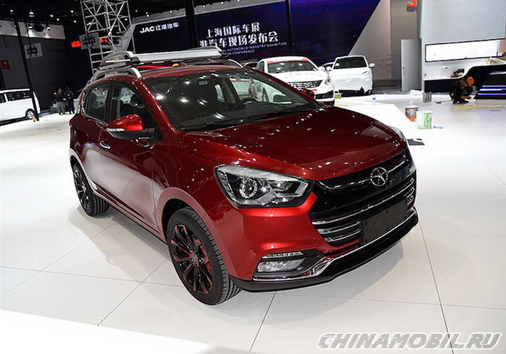 Phần đầu của chiếc Lifan X50 này "mượn" từ Hyundai Tucson.