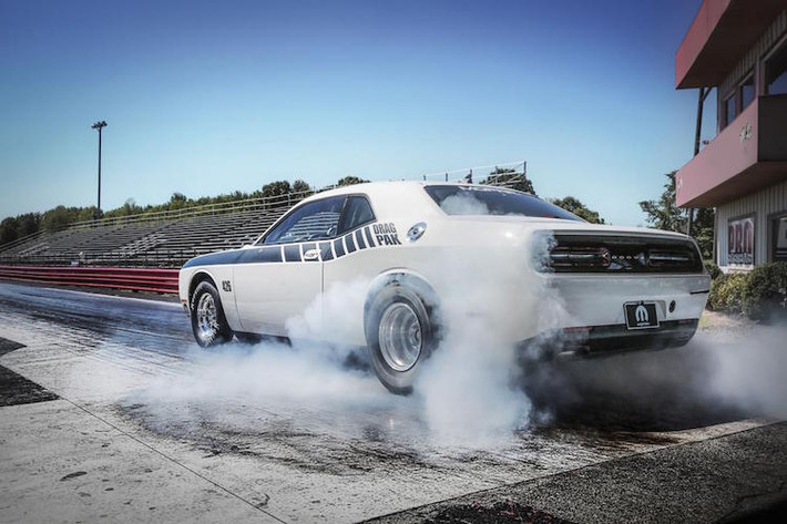 Đây là thành tích cực kỳ ấn tượng, đặc biệt đối với một chiếc xe đua drag được bán sẵn bởi một nhà sản xuất ô tô.
