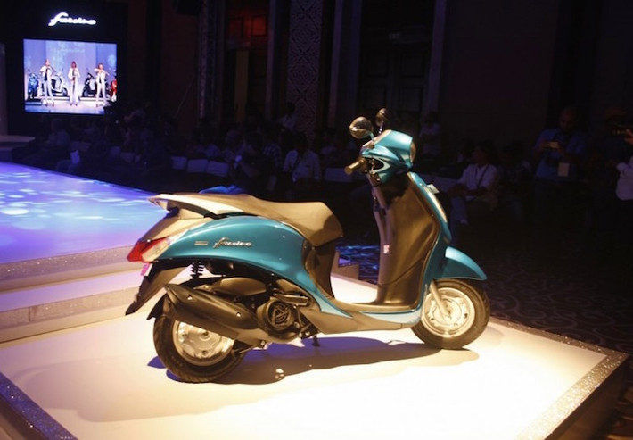 Yamaha Fascino có gía niêm yết 52.500 rupee, tương đương 17,93 triệu đồng.