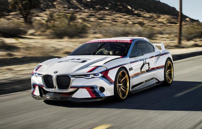 So với mẫu concept trước, phiên bản 3.0 CSL Hommage R nổi bật hơn với màu sơn trắng toàn thân và bộ mâm màu vàng-đen mới.