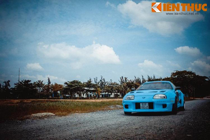 Supra cũng trở nên nổi tiếng khi xuất hiện trong series phim hành động Fast& Furious.