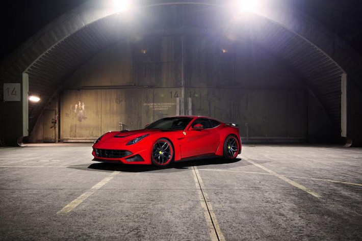 So với chiếc F12Berlinetta nguyên bản, sản phẩm độ của Novitec Rosso lần lượt mạnh hơn 41 PS và 32 Nm.