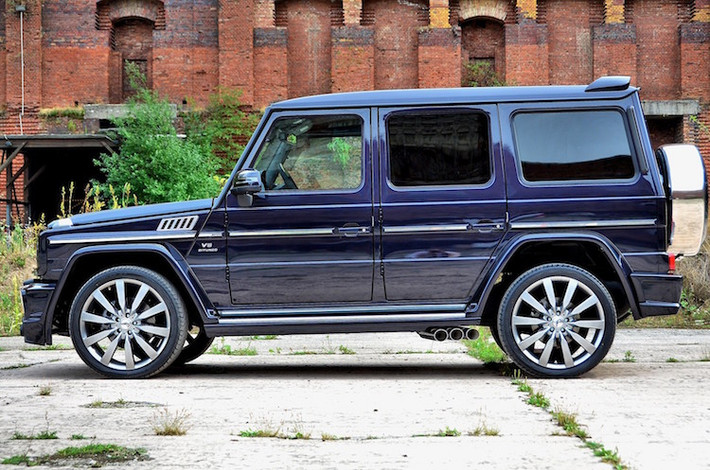Đúng như tên đã chỉ ra, chiếc G65 AMG đã được A.R.T trang bị một bộ widebody thân rộng mới.