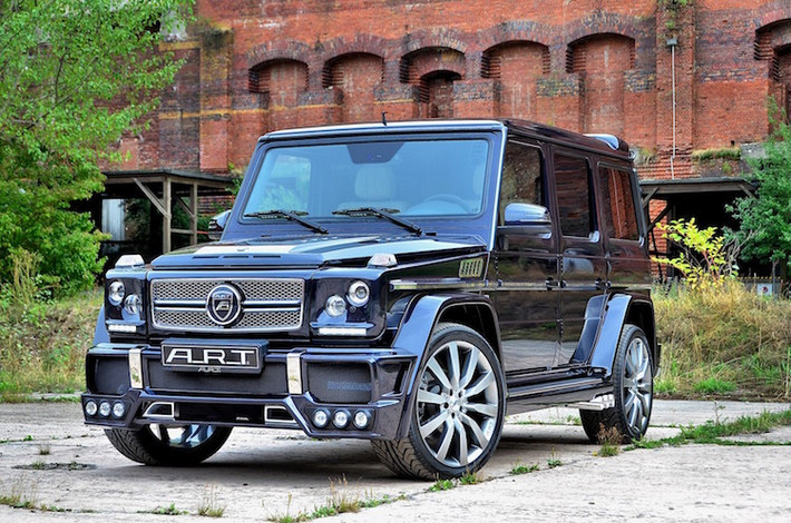 Bản độ Mercedes G65 AMG này được thực hiện bởi A.R.T, một hãng tuning khá nổi tiếng ở Đức và có tên gọi Streetline 65 Widebody.