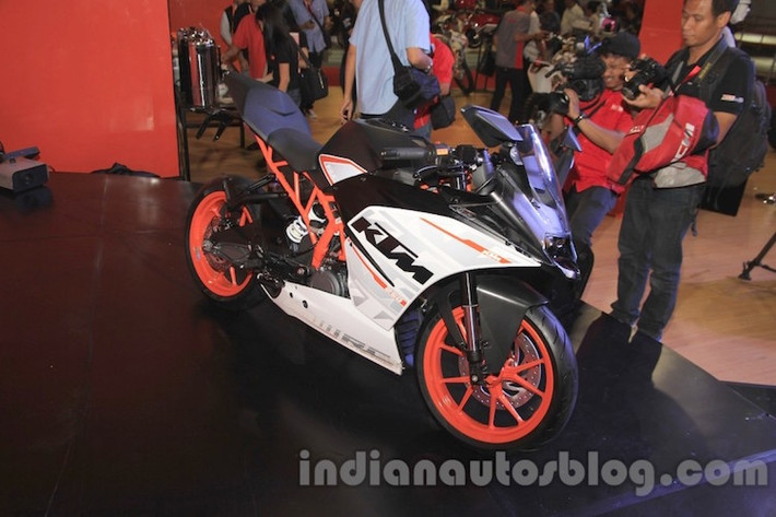 Trên thực tế, cả KTM Duke và RC 250 đều đã được ra mắt hồi đầu năm tại thị trường Nhật.