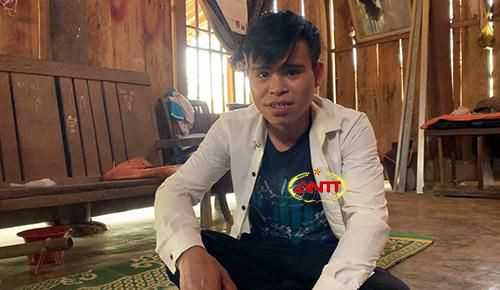 Anh Vi Văn Tường, con trai ông Diên khẳng định chữ ký này là giả mạo, anh thắc mắc không biết sao lại có chữ ký của bố mình trong đó. (Ảnh: ANTT)
