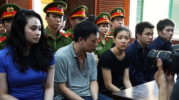 Theo yêu cầu của Văn Kính Dương, 9X thuê các căn hộ cao cấp và đây cũng là địa điểm giấu hàng, chờ giao cho khách. (Ảnh DNTT)