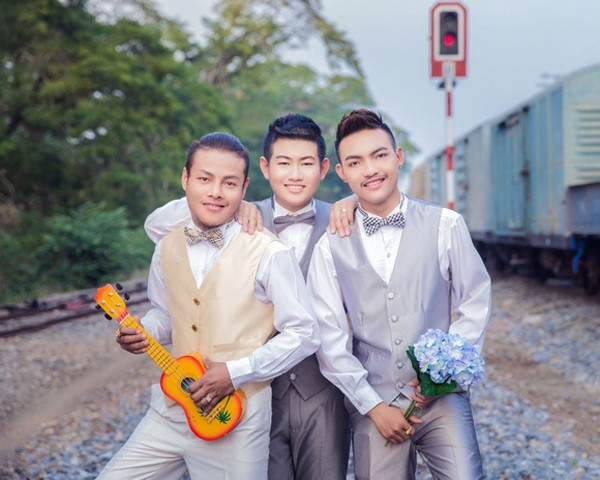 Bell nóit: "Một số người có thể không đồng ý và ngạc nhiên bởi quyết định của chúng tôi. Nhưng chúng tôi tin rằng nhiều người hiểu và chấp nhận sự lựa chọn này vì đó là tình yêu".