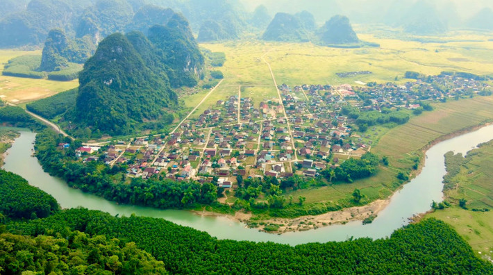 Huyện Minh Hoá được biết đến với cảnh quan đẹp, là địa phương giàu truyền thống cách mạng, văn hoá. Cùng với hội Rằm tháng Ba, Tết Độc lập từ lâu đã khắc sâu vào tâm trí của người dân Minh Hoá, để rồi dù sinh sống, lao động và học tập ở mọi miền Tổ quốc ai ai cũng nhớ về. Tạo niềm vui phấn khởi để cùng nhau phấn đấu xây dựng quê hương ngày càng giàu đẹp, để Tết Độc lập năm sau được tổ chức lớn hơn và vui hơn.