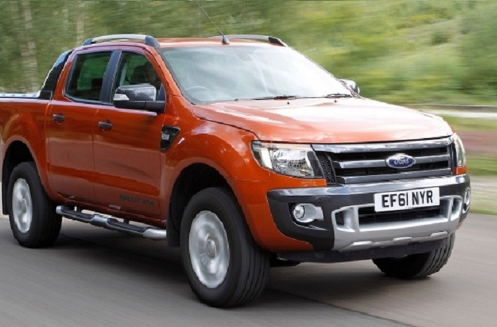 8. Ford Ranger : 480 xe. Dự đoán đây vẫn là chiếc bán tải được ưa chuộng nhất thị trường trong năm 2015.