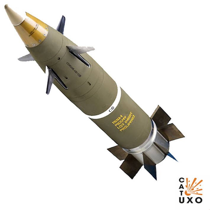 M982 Excalibur là đạn pháo dẫn đường tầm xa 155mm, được phát triển thông qua sự hợp tác giữa Raytheon Missiles & Defense và BAE Systems Bofors. Được giới thiệu với Quân đội Mỹ vào năm 2007, nó được thiết kế để mang lại độ tàn phá chính xác trong môi trường chiến đấu phức tạp. Ảnh: @CAT-UXO.