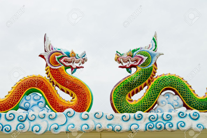 Tuổi Thìn: Tâm thế ổn định, công việc viên mãn, chuyện tình cảm như ý khiến con giáp này có 24 giờ tuyệt hảo. Tuy vậy, tử vi 12 con giáp cho rằng, họ nên khiêm tốn, cư xử hòa nhã hơn để thêm bạn, bớt thù.