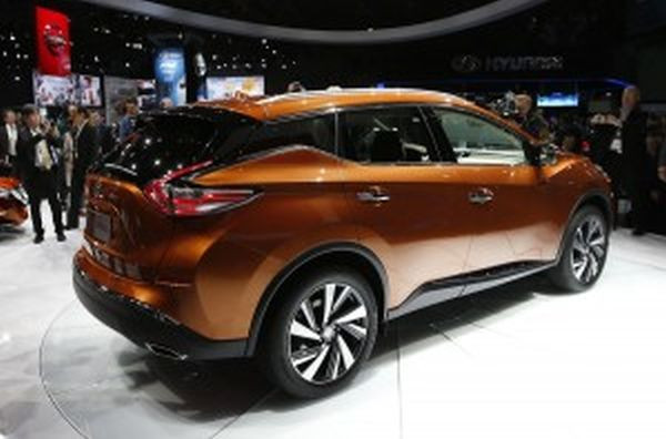 9. New York International Auto Show diễn ra từ tháng 3 đến 12.4 năm nay. Triển lãm sẽ bao gồm những dòng xe mới của Audi, Bugatti, BMW, Alf a Romeo, Buick và một vài hãng khác.