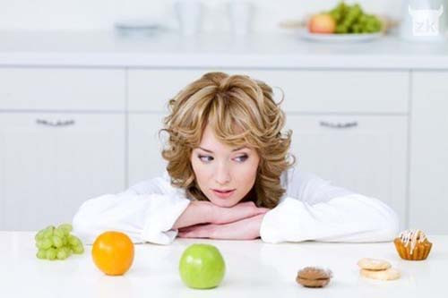 Chế độ ăn detox. Trái ngược với niềm tin làm sạch rác cơ thể, chế độ ăn giải độc nhanh có thể phá vỡ sự cân bằng của vi khuẩn lành mạnh trong đường tiêu hóa.