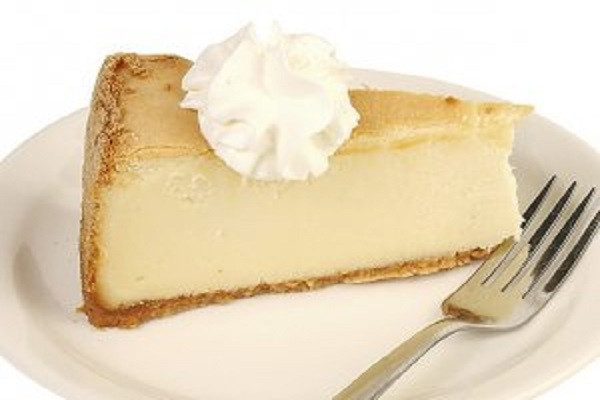 Là 1 loại cheesecake nhưng bánh lại mang vị thơm đặc trưng của quả phỉ và hạnh nhân. Với hương vị thật mới lạ này, Ricotta Cheesecake rất thích hợp dùng trong những ngày hè oi bức và chắc chắn sẽ làm bạn thích thú.
