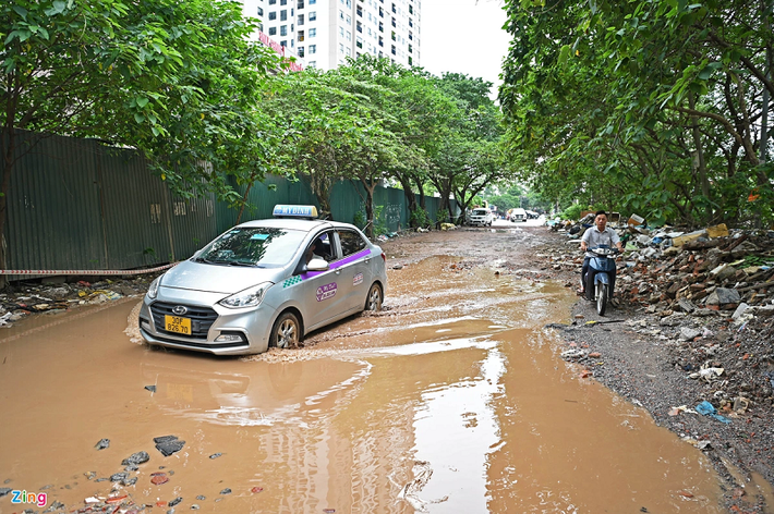Chính quyền địa phương cho biết đã nắm được hiện trạng và có động thái để đẩy nhanh tiến độ xử lý những vấn đề người dân phản ánh.