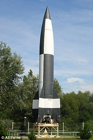 Sau đó, tên lửa đã được phóng lên không gian tại một vùng hẻo lánh ở White Sands Missile Range, bang New Mexico.
