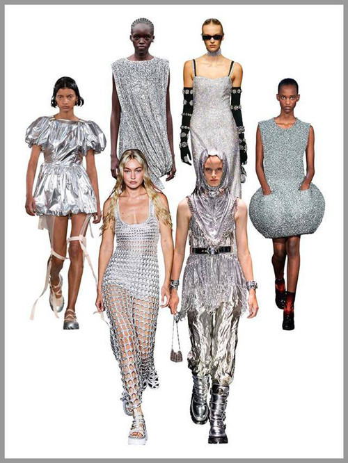 Màu bạc cũng ngày càng trở nên phổ biến, được các hãng thời trang như Givenchy, Dolce & Gabbana, JW Anderson, Paco Rabanne, Chloé, Simone Rocha... lựa chọn. Ưu điểm nổi bật của màu bạc là sự linh hoạt, mang tới vẻ ngoài nổi bật với sắc ánh kim lấp lánh.