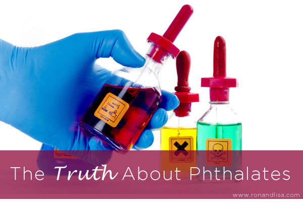 Các nhà nghiên cứu CDC đã tìm thấy nhiều chất chuyển hóa phthalate trong nước tiểu của người ở mức độ có thể đo được. Ngày càng nhiều nghiên cứu chỉ ra rằng nhóm chất hóa học này phá hủy hệ thống sinh sản nam giới. Và khuyên rằng phụ nữ mang thai nên tránh sơn móng có chứa dibutyl phthalate, và các sản phẩm có mùi thơm có thể chứa phthalates.